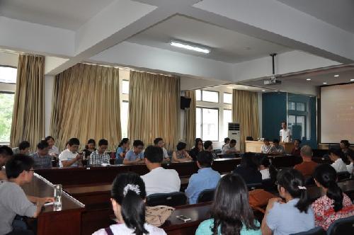 理学院召开青年教师协会换届大会