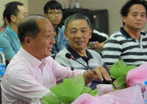 师道传承 立德树人——商学院举行2016年退休教师荣休仪式暨庆祝教师节座谈会