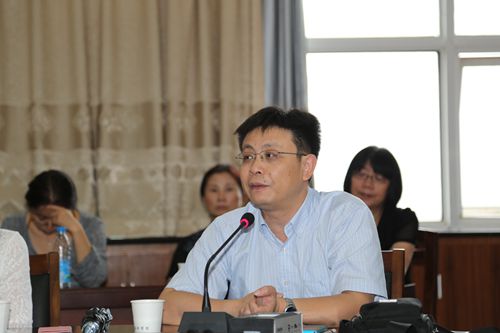 校工会举行2014年度工会干部培训