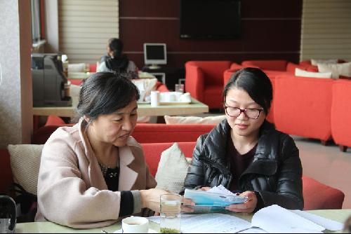 专题讲座“与美丽健康同行”顺利举行