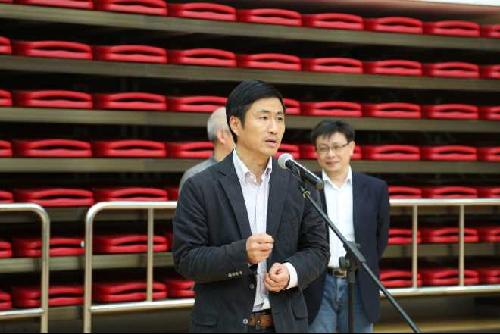 我校举行第十二届“院长杯”教职工乒乓球赛